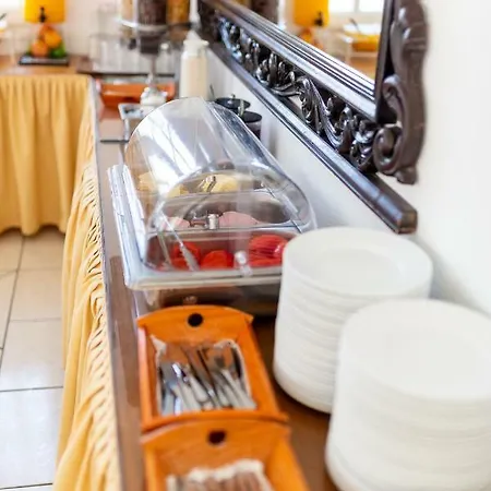 Otel Marcos Mylopotas